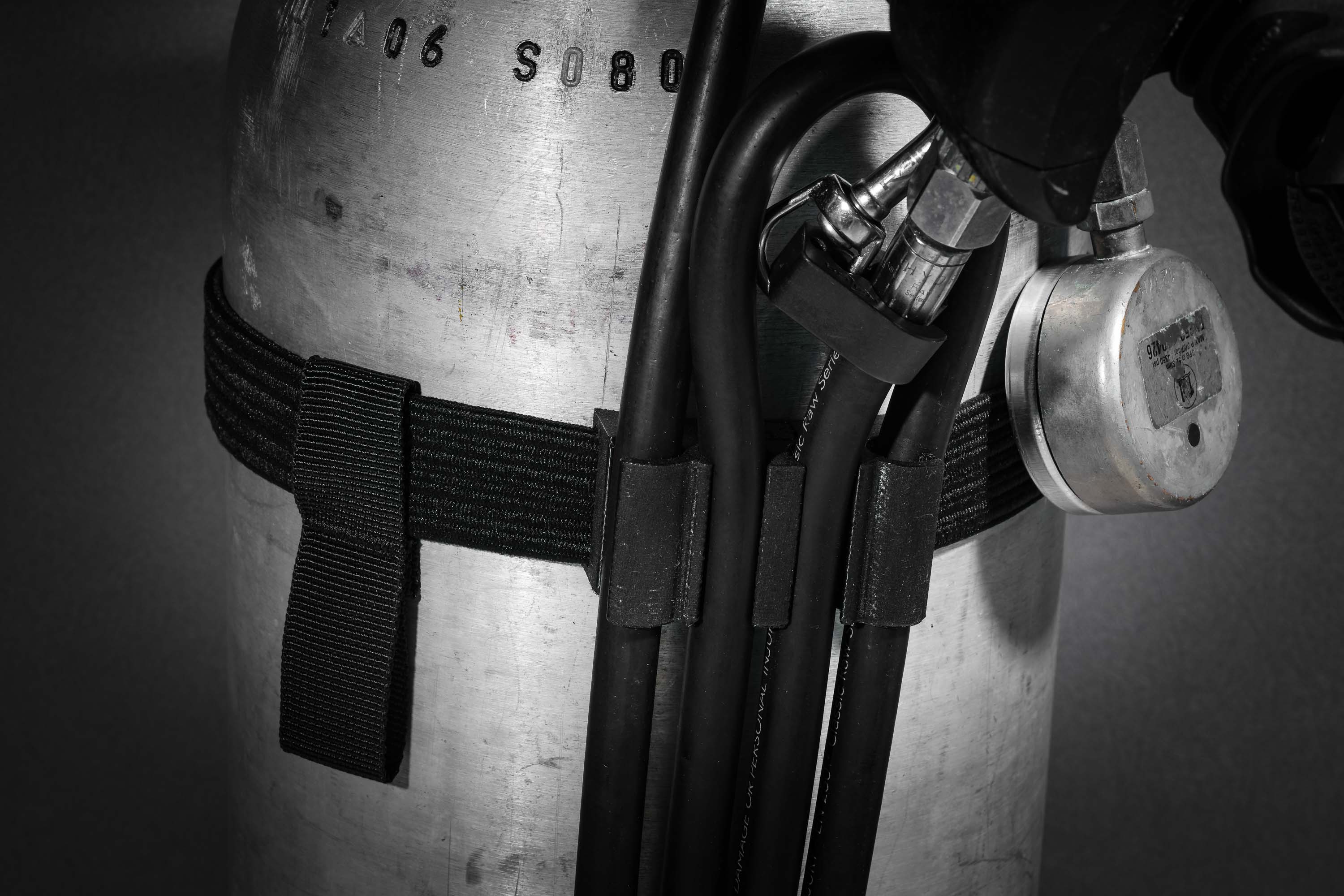 Long Hose Buddy with Tank Band - Tough Series